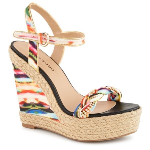 Zigi Soho Shoes - EUC Zigi Soho Wedges